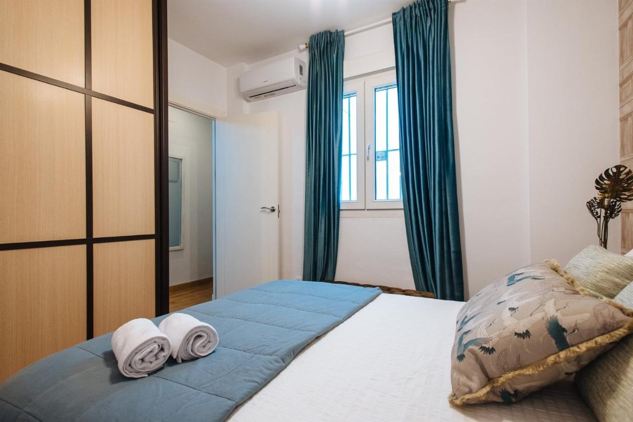 Feijoo Suite Apartment Séville Extérieur photo